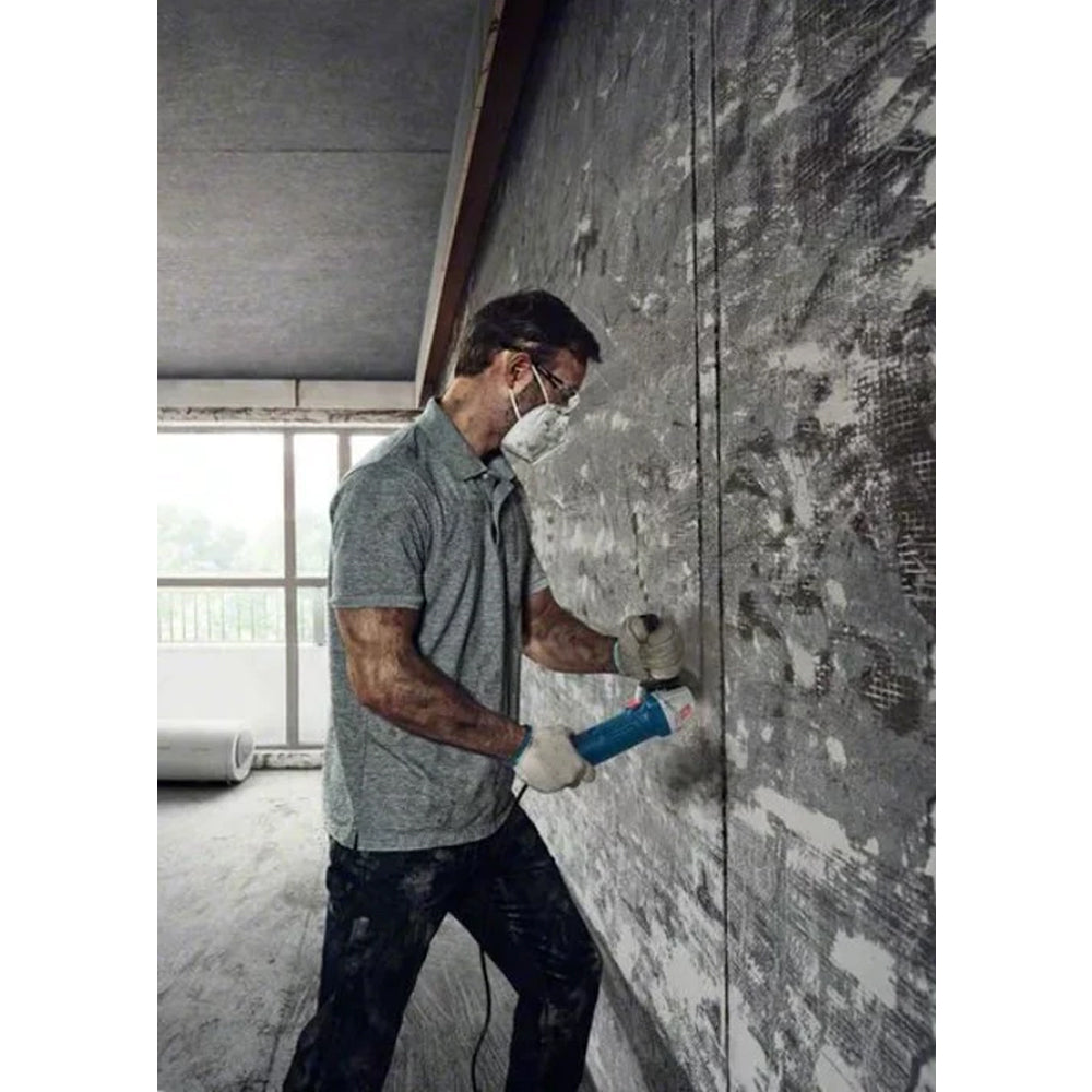 Bosch GWS 700 4-inches Professional Angle Grinder ( 710W )