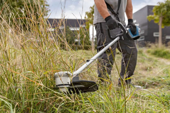 Bosch GFR 18V-23 Professional Cordless Brushless Brush / Grass Cutter 18V (Bare Tool Only)