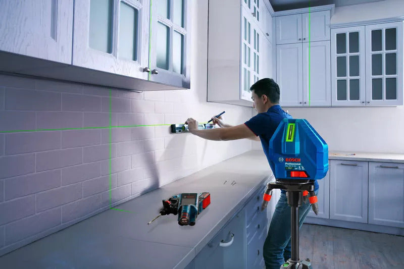 Bosch GLL 50-15 XG Professional Green Line Laser Self Leveling Tool