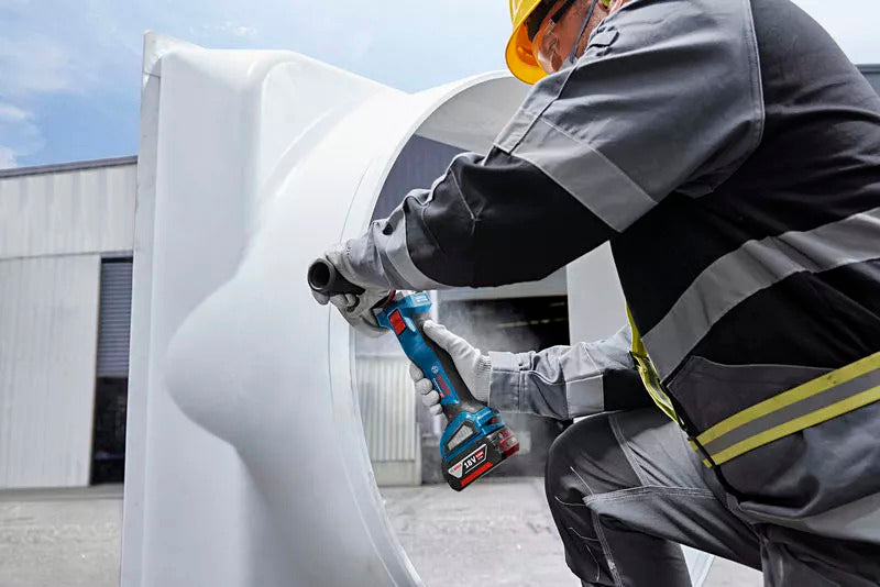 Bosch GWS 18V-11 S Brushless Cordless Angle Grinder Kit Set, up to 1100W power