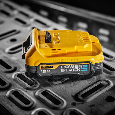 DeWalt DCBP034 -B1 18V/20V MAX POWERSTACK Compact Battery DCBP034