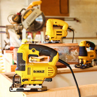 DeWalt DWE349 High performance Jigsaw Machine with Variable Speed ( 650W )