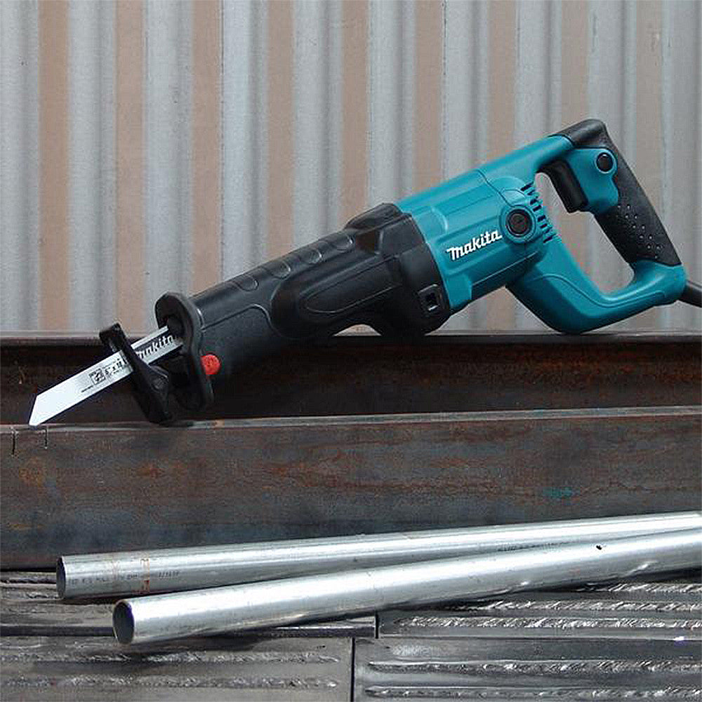 Makita JR3050T Reciprocating Saw 1 010W GIGATOOLS Industrial