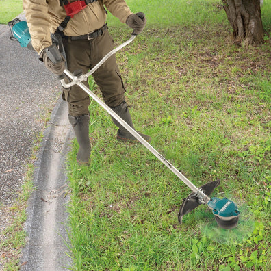 Makita UR002GZ Brushless Cordless U-Handle 3-Speed Grass Trimmer / Brushcutter 40Vmax XGT™ Li-ion ( Bare Tool Only )