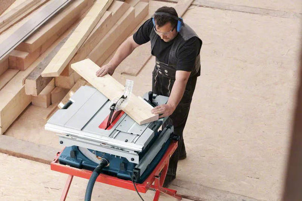 Bosch GTS 10 XC Professional Table Saw ( 2,100W )